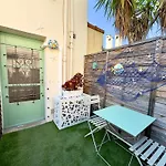 La Castre Scls - Climatisation, Wifi, Le Suquet Apartman *