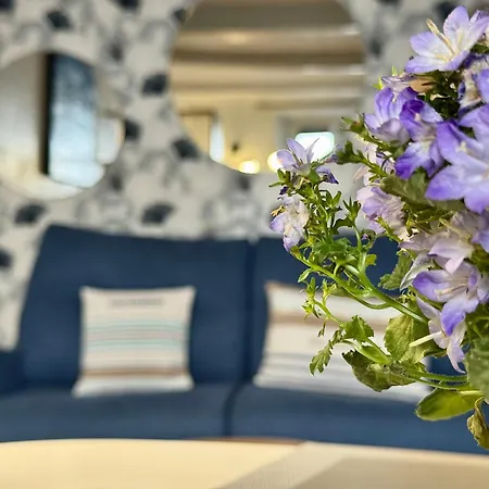 La Castre Scls - Climatisation, Wifi, Le Suquet Apartman *